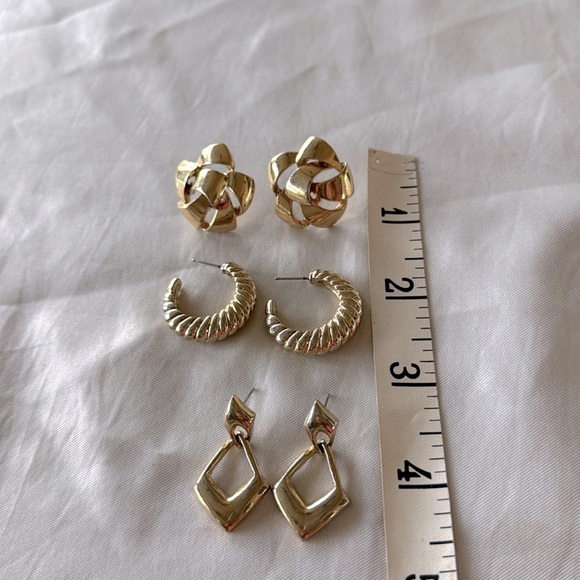 Vintage Gold Tone Textured Statement Earring Set Bow Button, Hoops & Drop Design - Picture 12 of 16
